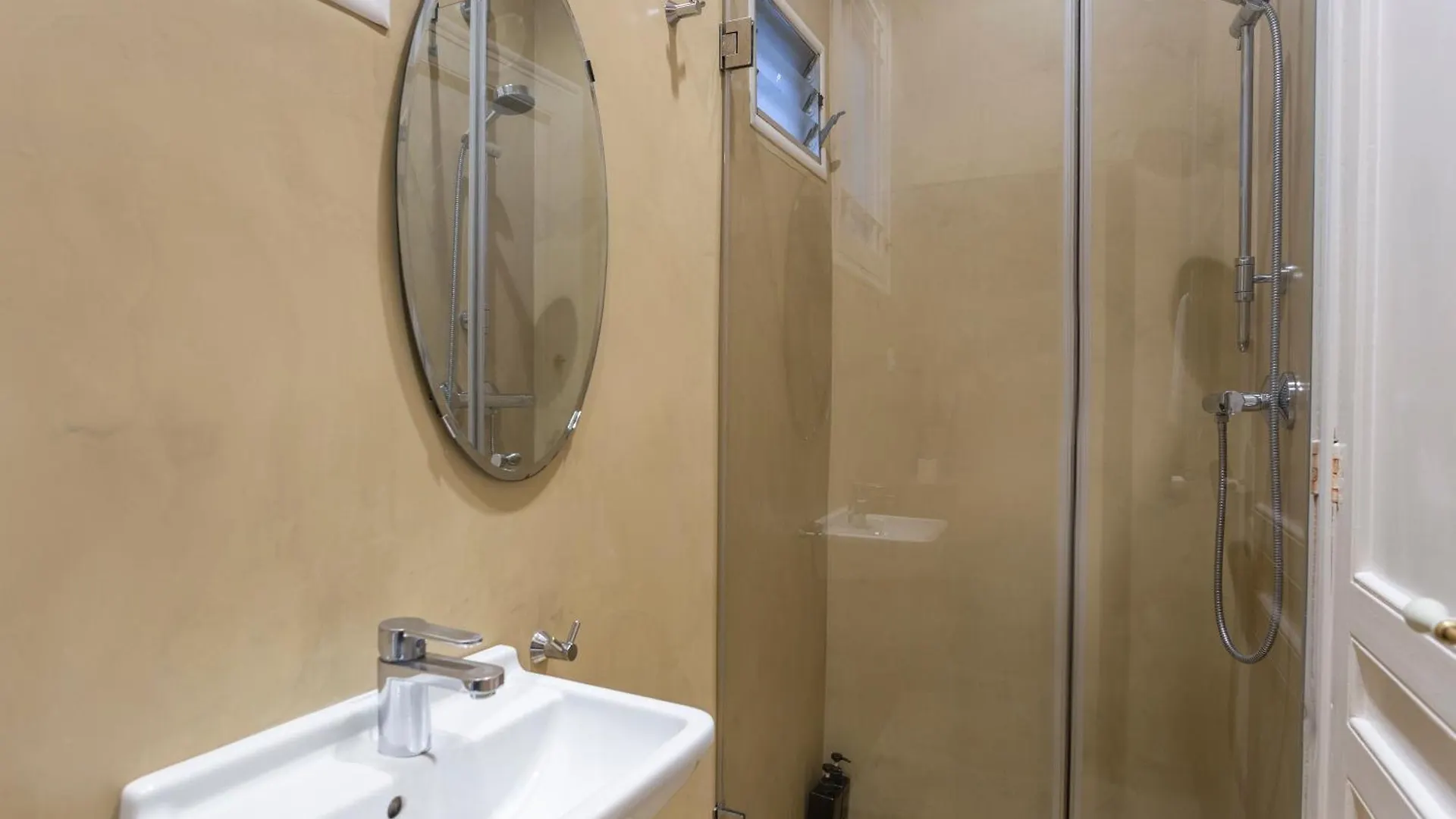 Apartment Flateli Universitat Barcelona